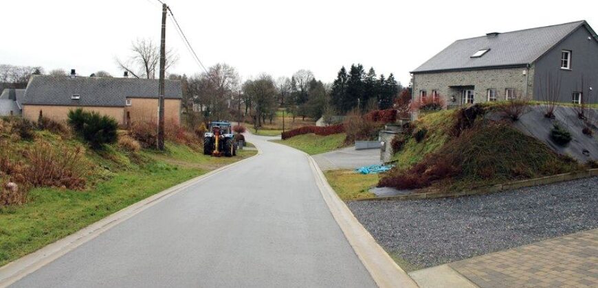 Très beau terrain à bâtir à 5km de Libramont