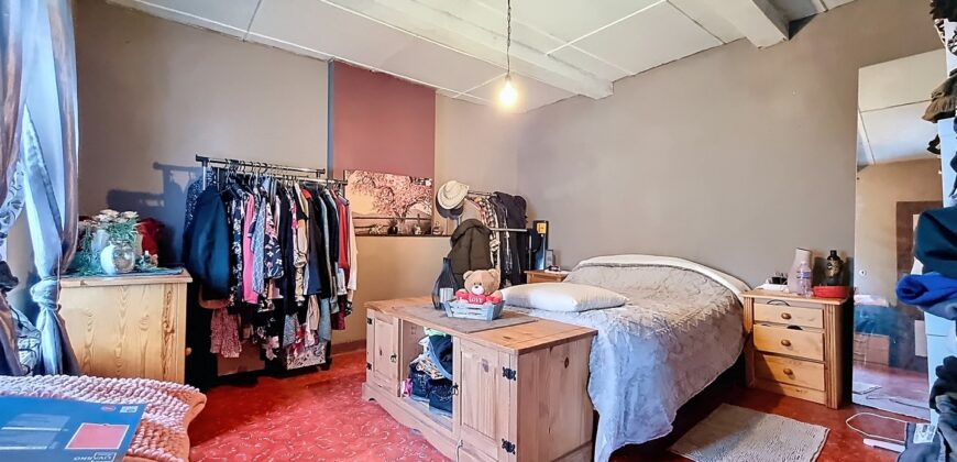 Belle maison en pierres du pays