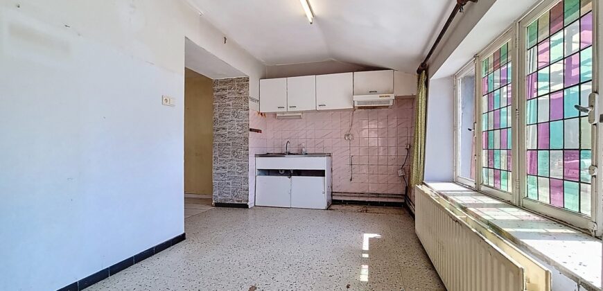 Grande maison en pierres