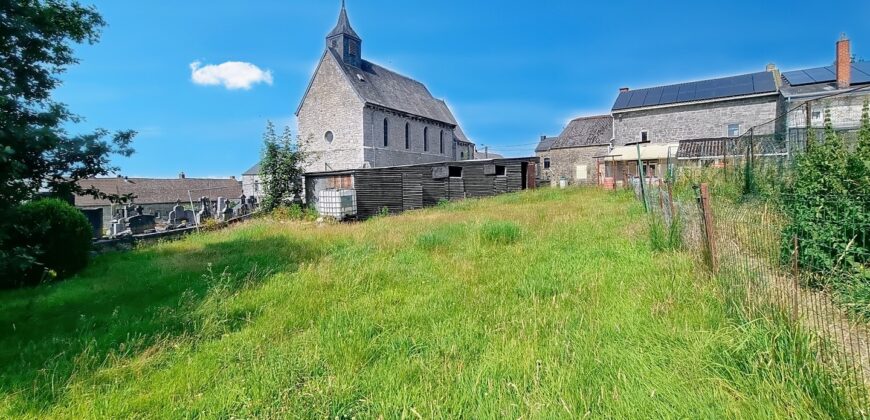 Grande maison en pierres