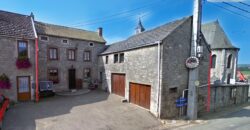 Grande maison en pierres