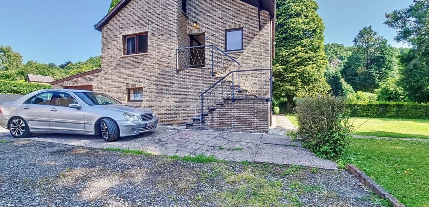 Villa en bord de Meuse