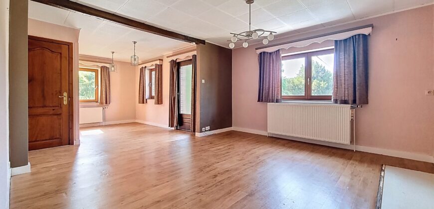 Villa en bord de Meuse