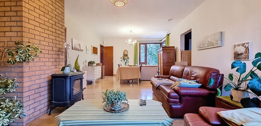 Villa récente dans un quartier prisé de Dinant