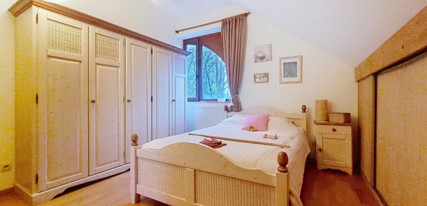 Villa récente dans un quartier prisé de Dinant