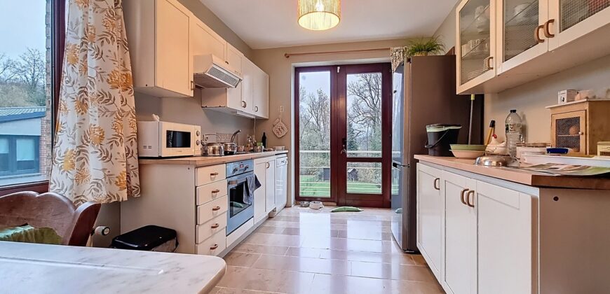 Villa récente dans un quartier prisé de Dinant