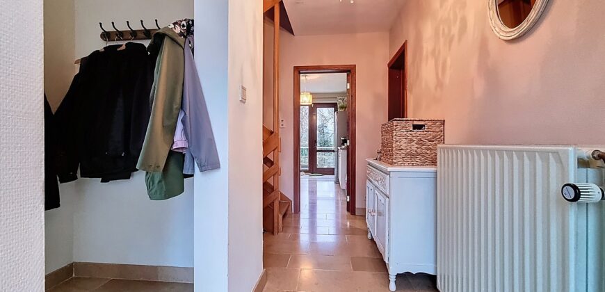 Villa récente dans un quartier prisé de Dinant