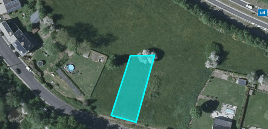 Très beau terrain à bâtir de plus de 750m²