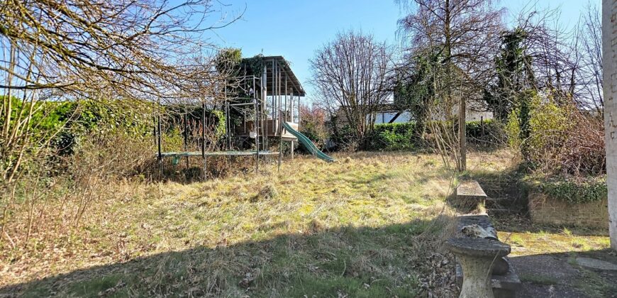 Grande maison 4 chambres avec possibilités de profession libérale