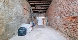 Grande maison 4 chambres à rénover, exploitable sur plus de 250m²