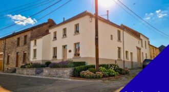 Grande maison 4 chambres à rénover, exploitable sur plus de 250m²