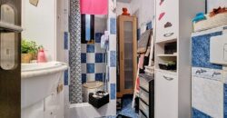 Avis aux investisseurs, deux maisons sur un terrain de plus de 1600m²