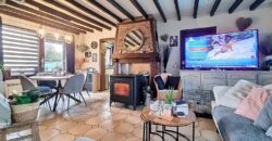 Avis aux investisseurs, deux maisons sur un terrain de plus de 1600m²