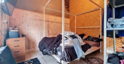 Avis aux investisseurs, deux maisons sur un terrain de plus de 1600m²