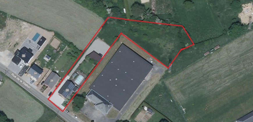 Superbe villa 5 chambres avec piscine sur un terrain de plus de 3.000m²