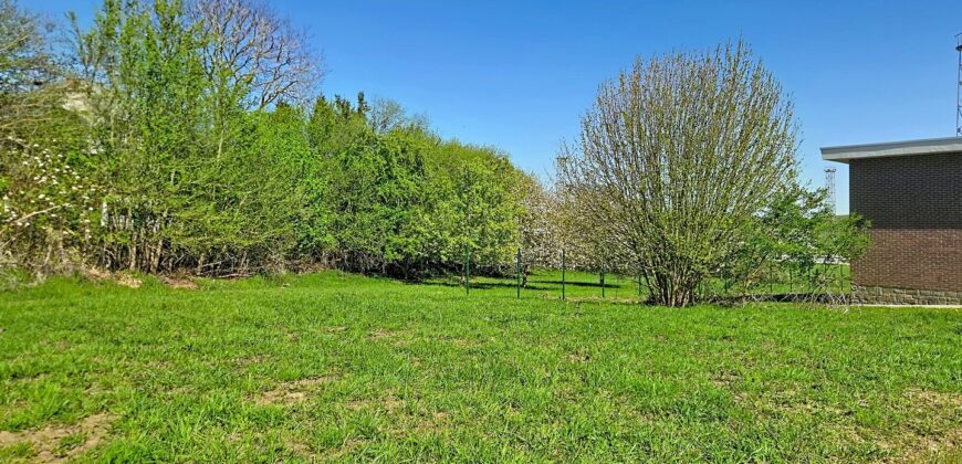 Superbe villa 5 chambres avec piscine sur un terrain de plus de 3.000m²