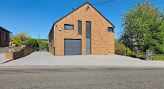 Superbe villa 5 chambres avec piscine sur un terrain de plus de 3.000m²