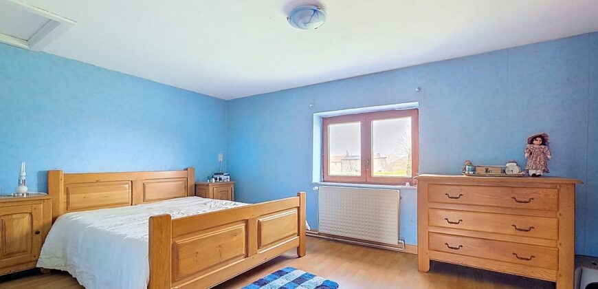 Grande maison 5 chambres à rafraichir, exploitable sur 250m²