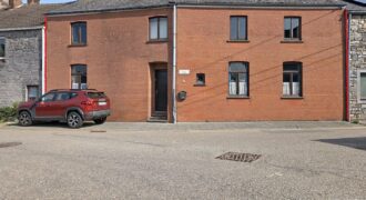 Grande maison 5 chambres à rafraichir, exploitable sur 250m²