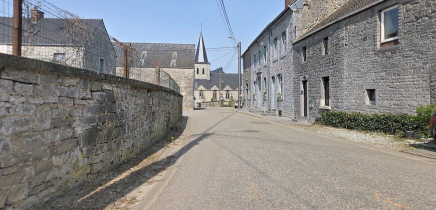 Grande maison 5 chambres à rafraichir, exploitable sur 250m²